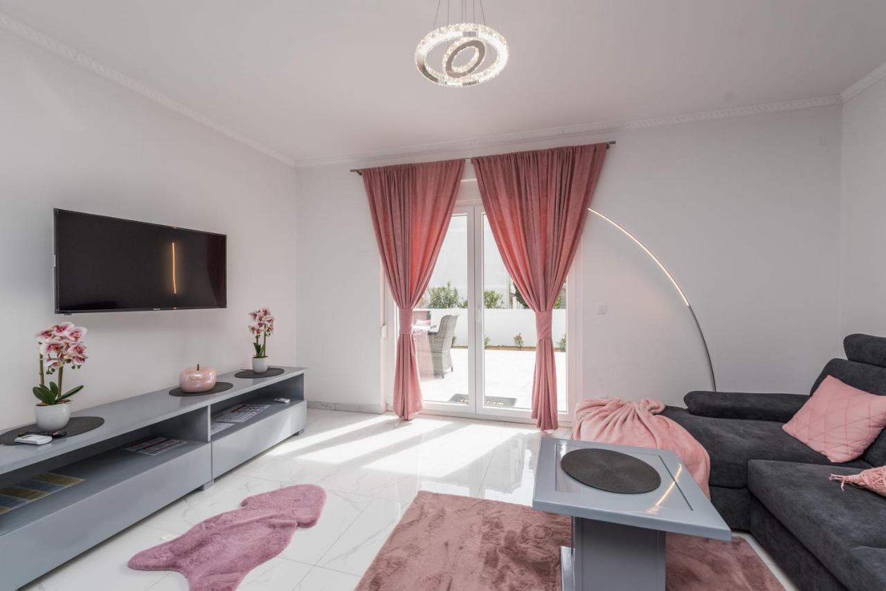 Villa Jana Luxury Apartments Novalja Zewnętrze zdjęcie
